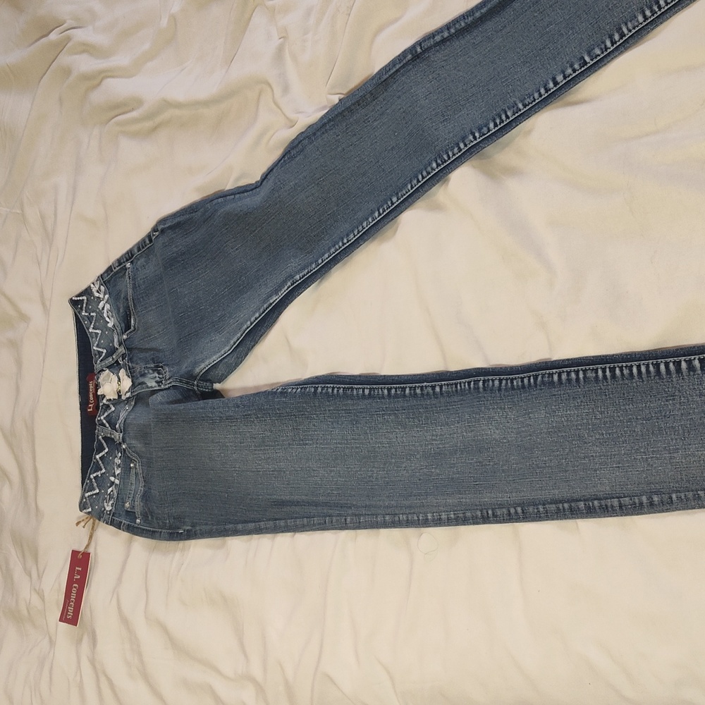 Skinny jeans